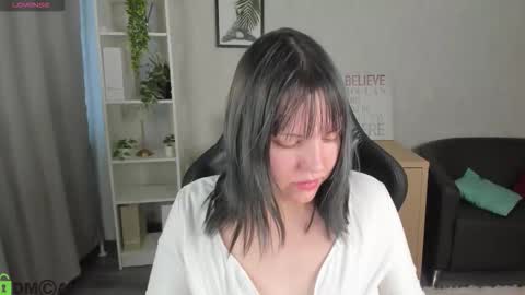 Snapshot of mon1ca_jones chatting on February 21, 2026, 9:10 am mon1ca_jones online show from February 21, 2026, 9:10 am