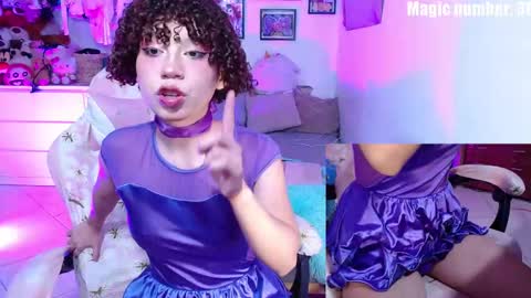 Jessie online show from November 5, 2025, 4:01 am