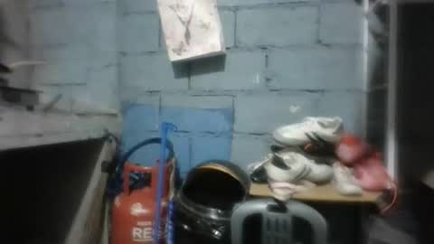 mona_sky online show from February 9, 2026, 9:41 pm