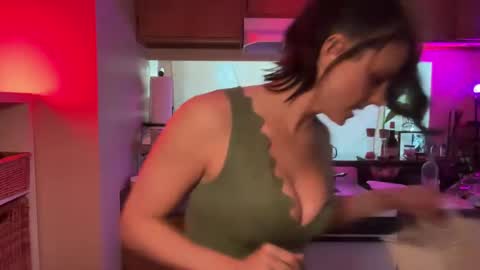 Mona online show from January 27, 2025, 2:57 pm