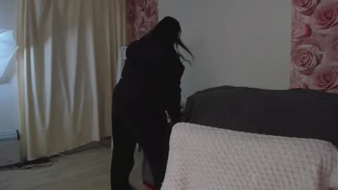 Monica online show from February 28, 2025, 6:21 am