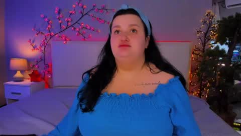 Monica online show from June 10, 2026, 12:15 pm