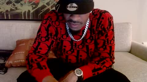 Snapshot of moneymanboy chatting on September 25, 2025, 4:49 am 11nchmonster online show from September 25, 2025, 4:49 am