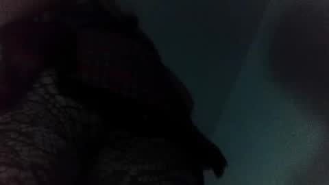 Snapshot of monica35milf chatting on February 28, 2025, 11:01 pm MonicaLuigi online show from February 28, 2025, 11:01 pm