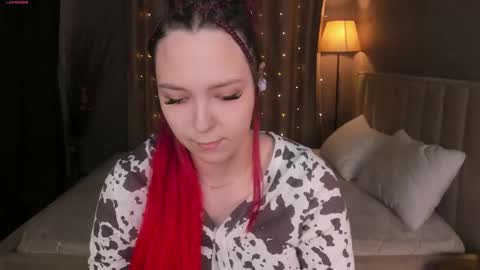 Monica online show from February 1, 2026, 5:28 am