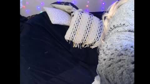 Snapshot of monica_lily chatting on February 13, 2025, 2:20 pm Monica online show from February 13, 2025, 2:20 pm