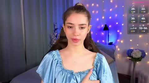 Snapshot of monica_venom chatting on June 1, 2026, 1:57 pm Hi Im Monica online show from June 1, 2026, 1:57 pm