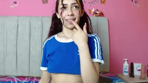 monicahotsex303av online show from February 12, 2025, 2:43 pm