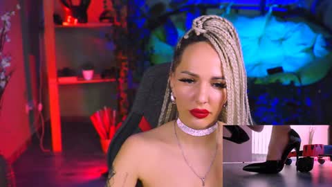 Monika online show from February 6, 2025, 6:35 pm