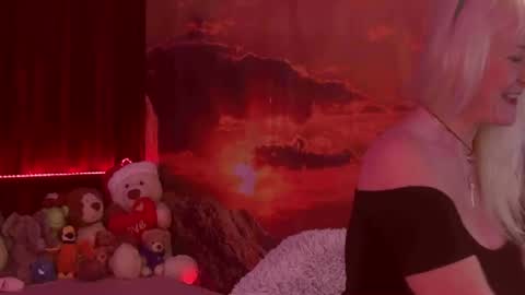 Monika    online show from March 1, 2025, 3:21 am