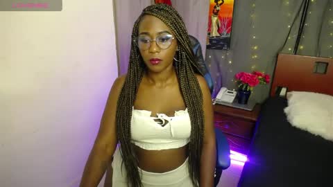 monique78854192 online show from April 9, 2026, 9:42 pm