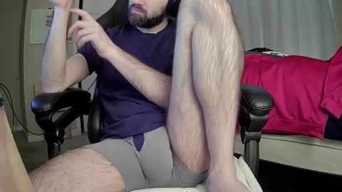 Snapshot of monkey_4u chatting on December 18, 2024, 7:19 pm monkey_4u online show from December 18, 2024, 7:19 pm