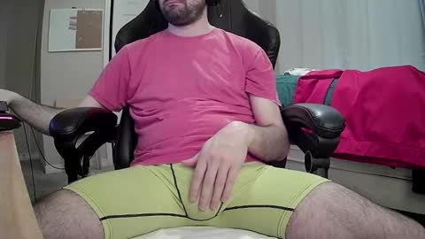 Snapshot of monkey_4u chatting on February 21, 2025, 8:49 pm monkey_4u online show from February 21, 2025, 8:49 pm