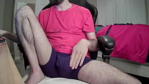 Snapshot of monkey_4u chatting on October 21, 2025, 12:00 am monkey_4u online show from October 21, 2025, 12:00 am