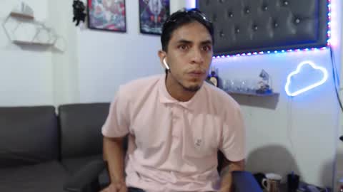 simon dice online show from February 23, 2025, 4:50 am