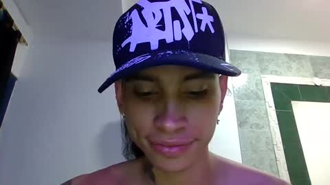 Snapshot of monkeyd_66 chatting on December 7, 2024, 4:42 am monkeyd_66 online show from December 7, 2024, 4:42 am