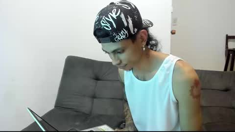 Snapshot of monkeyd_66 chatting on December 11, 2024, 7:42 am monkeyd_66 online show from December 11, 2024, 7:42 am