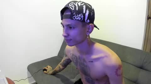 Snapshot of monkeyd_66 chatting on December 20, 2024, 11:32 am monkeyd_66 online show from December 20, 2024, 11:32 am