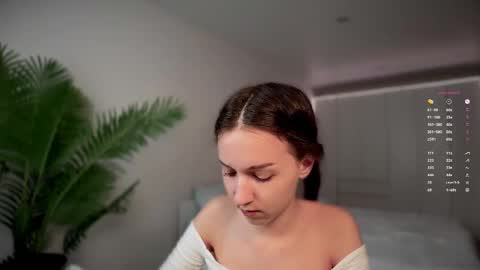 Mary online show from October 15, 2025, 8:03 am