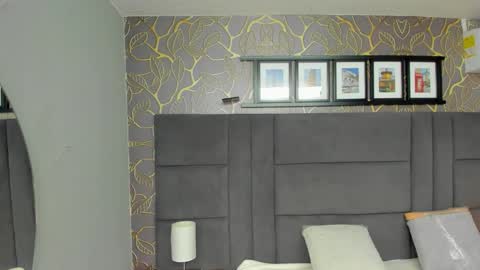   online show from January 13, 2026, 3:45 am