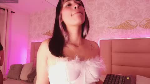 Adriana online show from March 19, 2026, 1:59 pm