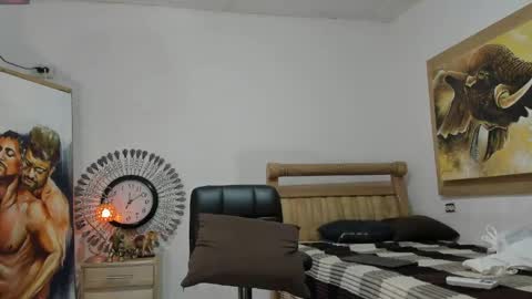 Snapshot of monsoon_the_best chatting on May 29, 2026, 7:50 am monsoon_the_best online show from May 29, 2026, 7:50 am