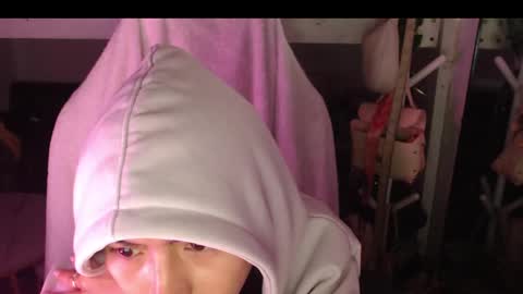 Snapshot of monstercockselfsuck chatting on December 9, 2024, 2:45 am ELYSE A SIMPLE GIRL online show from December 9, 2024, 2:45 am