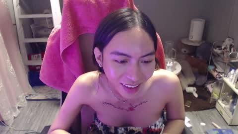 ELYSE A SIMPLE GIRL online show from January 7, 2026, 12:40 pm