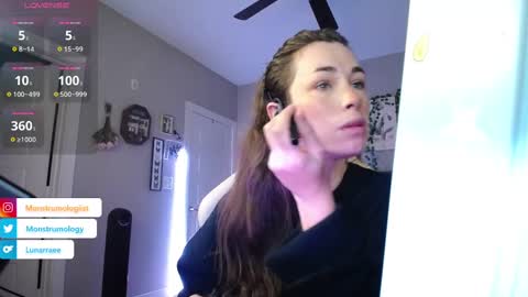 Lydia Mooney online show from December 11, 2024, 1:26 am