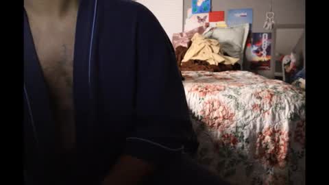 Snapshot of monteiln313 chatting on November 16, 2025, 4:18 am Esposa 1 online show from November 16, 2025, 4:18 am