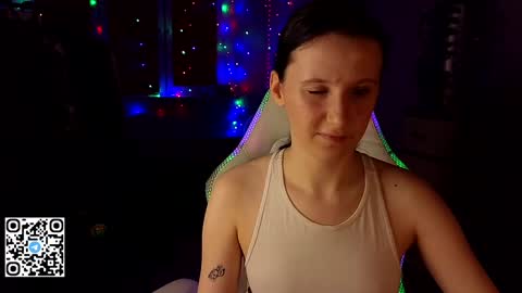 Lola online show from January 31, 2025, 3:11 pm