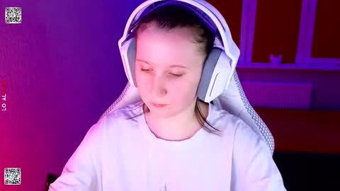 Lola online show from March 13, 2026, 5:08 pm