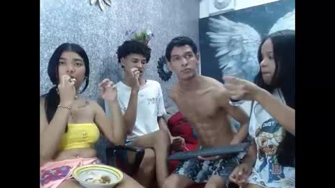 Snapshot of moon_cutex18 chatting on October 30, 2025, 8:27 am moon_cutex18 online show from October 30, 2025, 8:27 am