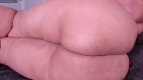 Luna  online show from February 26, 2025, 9:58 pm