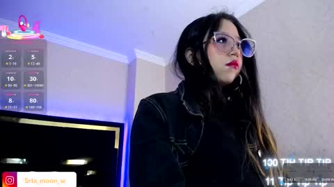 Snapshot of moon_water__ chatting on September 15, 2025, 10:48 am Moon Water online show from September 15, 2025, 10:48 am