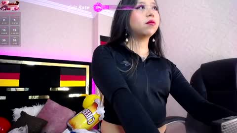 Snapshot of moon_water__ chatting on September 29, 2025, 11:48 am Moon Water online show from September 29, 2025, 11:48 am