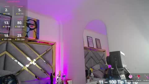 Moon Water   online show from April 18, 2026, 11:25 am