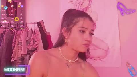 Snapshot of moonfiredance chatting on October 29, 2025, 7:48 pm Nicky online show from October 29, 2025, 7:48 pm