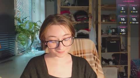 Snapshot of moonlight__lovers chatting on March 12, 2025, 12:57 pm Dana online show from March 12, 2025, 12:57 pm