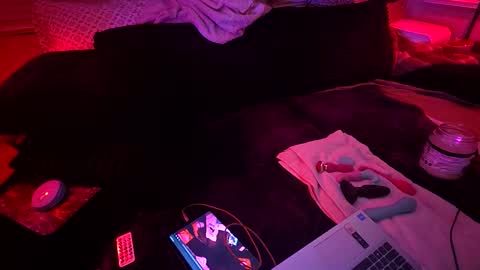 moonmysticdub online show from April 14, 2026, 8:20 am