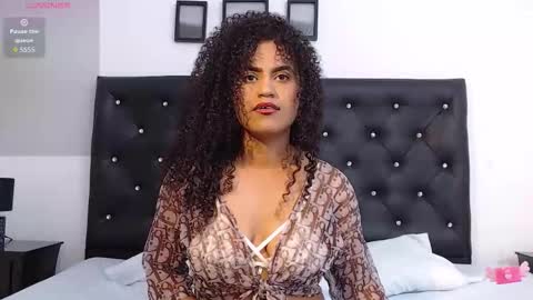 moonshadow_8 online show from November 24, 2025, 11:04 pm