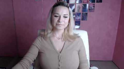 Susanna online show from June 16, 2026, 5:21 am