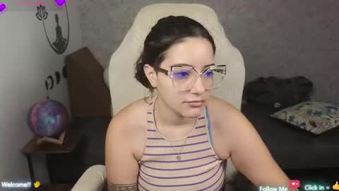 Moon Woman online show from February 21, 2025, 3:34 am