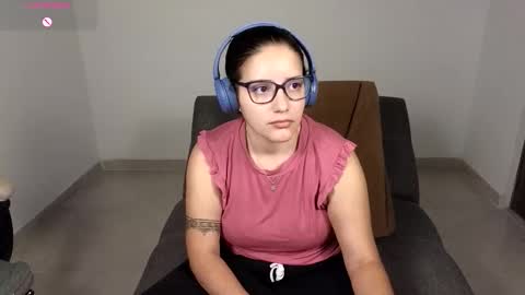 Moon Woman online show from September 24, 2025, 3:10 am