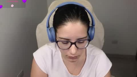 Moon Woman online show from January 9, 2026, 9:05 pm