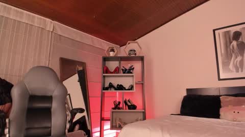 Michelle online show from November 25, 2025, 12:38 pm