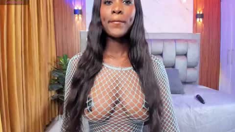 more hott online show from September 13, 2025, 6:51 pm