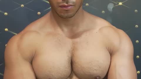 moreno1muscular online show from September 19, 2025, 9:26 pm