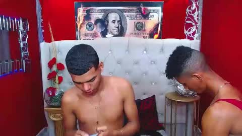 Snapshot of morenoblack23cm chatting on December 13, 2024, 3:05 am duohot23 online show from December 13, 2024, 3:05 am