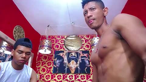 Snapshot of morenoblack23cm chatting on February 5, 2025, 7:53 pm duohot23 online show from February 5, 2025, 7:53 pm